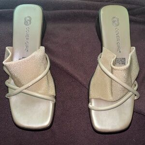 Women’s 1” casual/Dress shoes